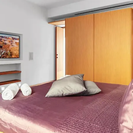 Unique Penthouse 10 Steps From Duomo Apartament