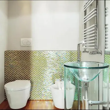 Unique Penthouse 10 Steps From Duomo Apartament