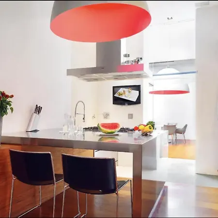 Unique Penthouse 10 Steps From Duomo Apartament